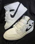 Nike Air Jordan 1 Mid